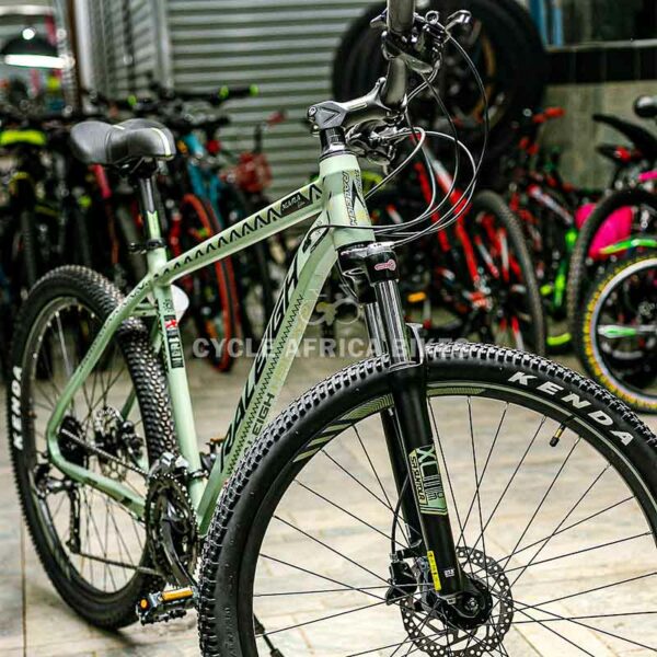 Great Bike! Affordable Raleigh Mara Size 27.5 Bicycle Green - Image 2