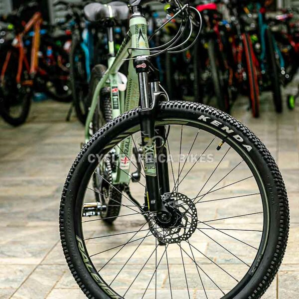 Great Bike! Affordable Raleigh Mara Size 27.5 Bicycle Green - Image 3