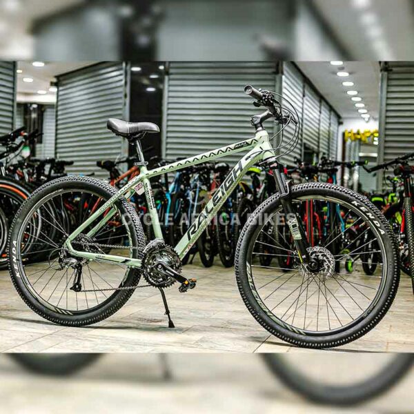 Great Bike! Affordable Raleigh Mara Size 27.5 Bicycle Green