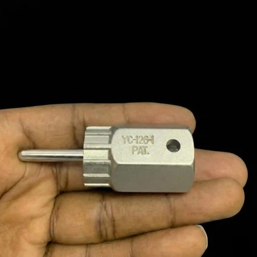 Bike Hand YC-126-1 Cassette Removal Tool with Integrated Guide Pin