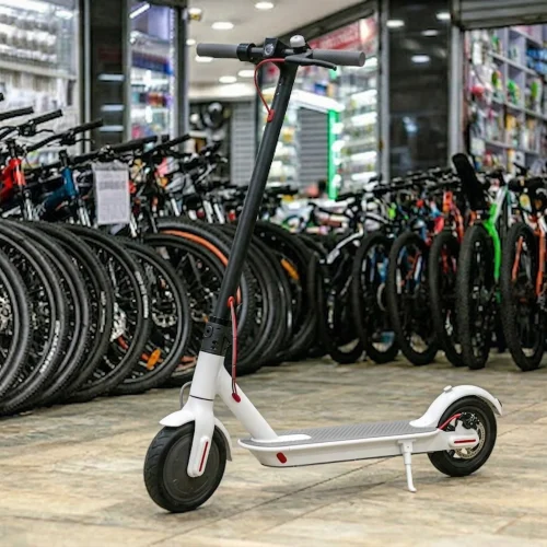 SwiftKick Electric Scooter CR with Foldable Design