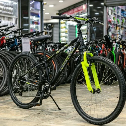 Apollo Gridlok Junior Mountain Bike 24-Inch with Front Suspension