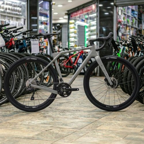 SAVA Gelaro S4 Carbon Gravel Bike with GRX400 Drivetrain
