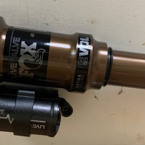 GIANT LIVE VALVE AIR REAR SHOCK 165 45 FACTORY KASHIMA