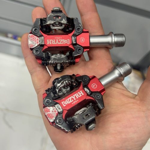 SPD Clipless Pedals — Mountain Bike (Alloy, Cleats Included)